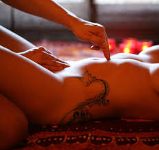 Massage érotique et corps a corps chez vous madame
