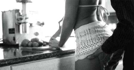 Marlene travesti chaude du Cap d'Agde Pour Hom mur