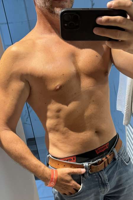  H cherche complices pour jeux sexy (voyeurisme)