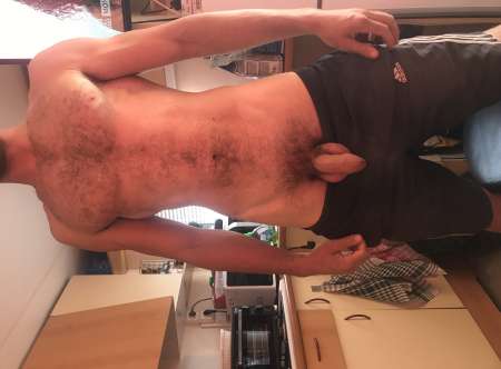 Homme cherche dépannage gratuit