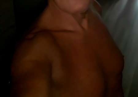 Sénior recherche Aventures Gays BI