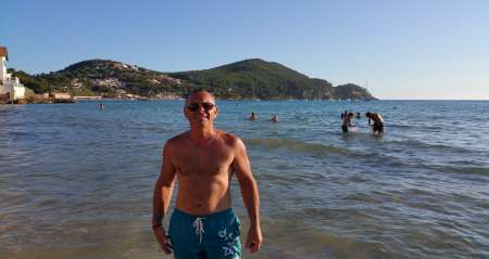 Homme sensuel cherche Féline