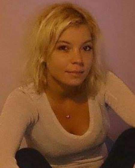 Jeune jolie femme