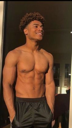 Homme disponible pour le S*x