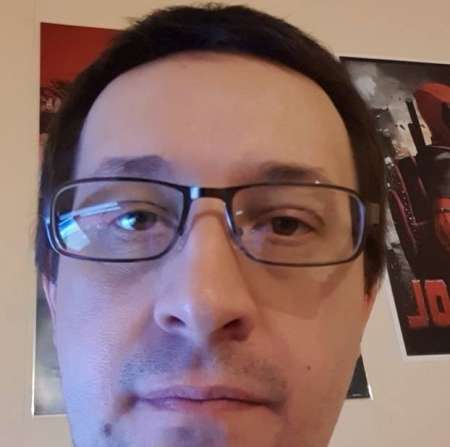 Recherche une femme