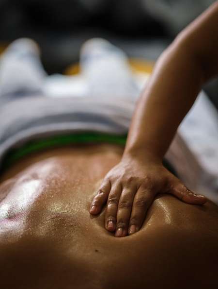 Massage sur table relaxant et bien etre