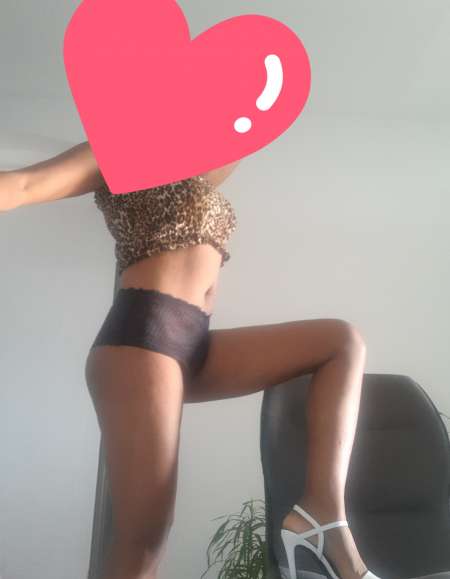  Coquine