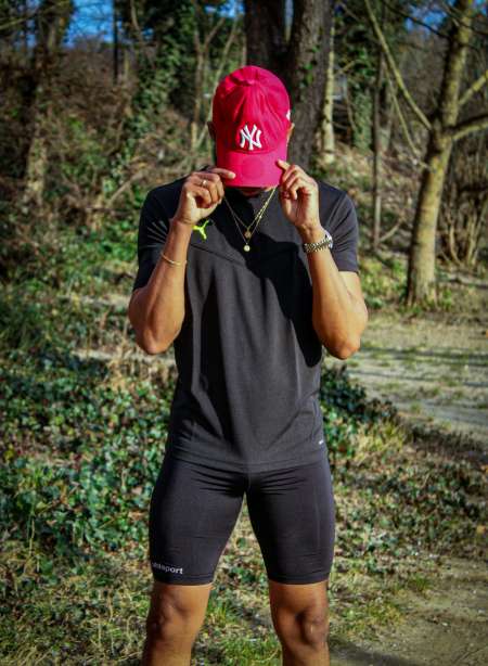 JH Black Bi