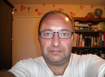 Recherche une amie