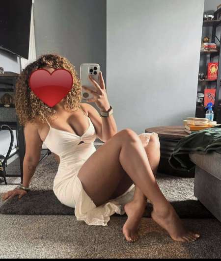 Belle femme métissée sugar baby