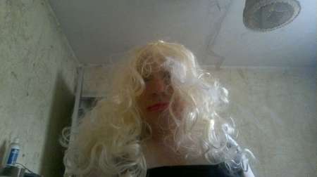 ANGELIQUE TRAVESTI SEXY