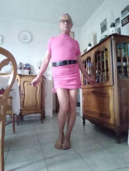 Je suis Sylvie travesti j'adore les femmes uniquem