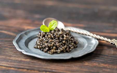 Homme 35ans avec envie de Caviar feminin