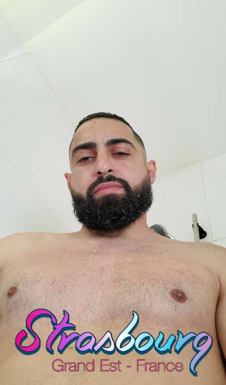 Jolie jeûne homme