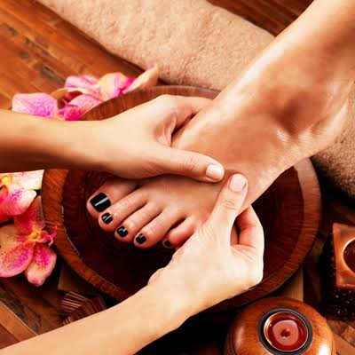 Propose massage des pieds
