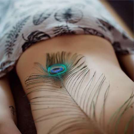 Propose massage à la plume