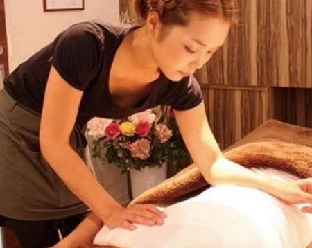 Salon de massage à Vanne