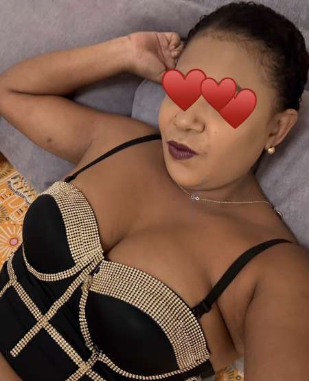 Bonne suceuse 974