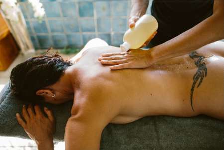 Massage extrême pour femmes