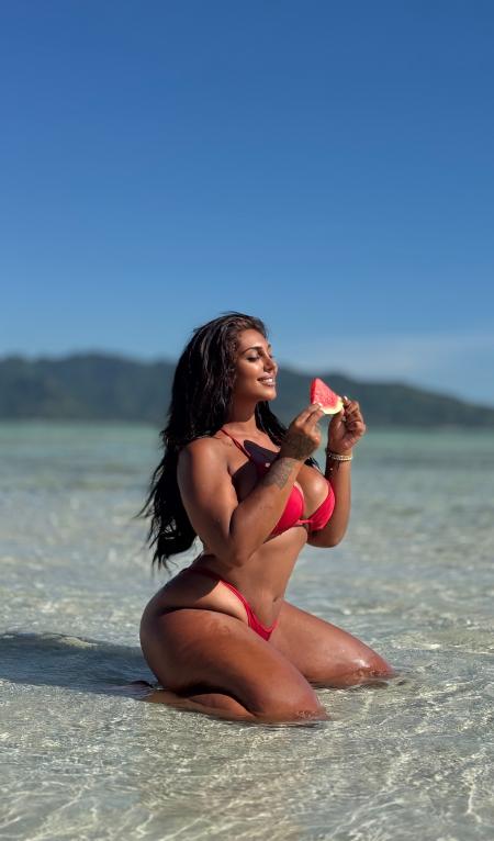 KIM TRANS OPÉRÉE POUR RENCONTRE