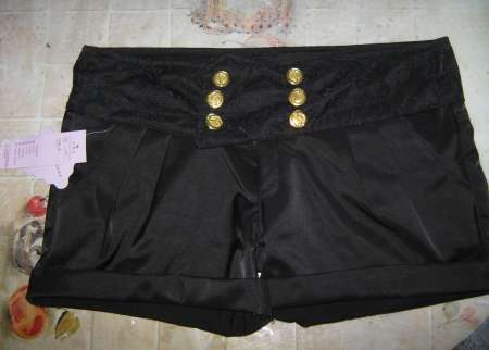 propose mini jupe et  short soirée neuf satin noir